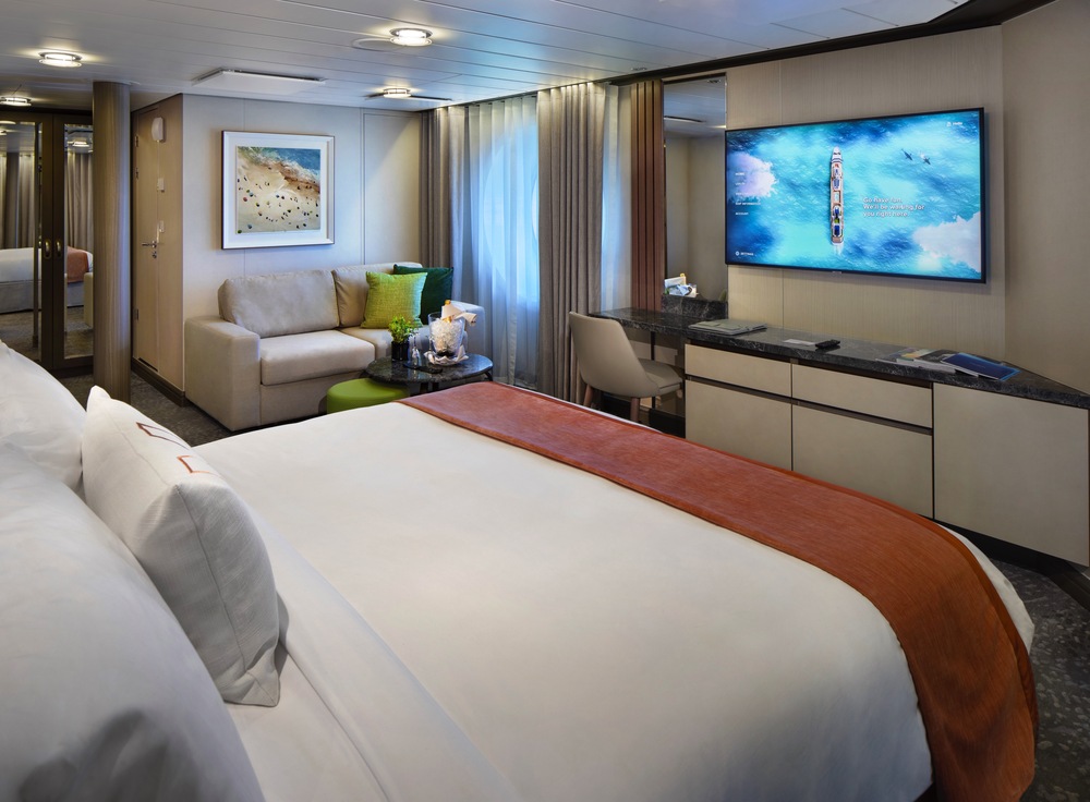 Aqua Sky Suite
